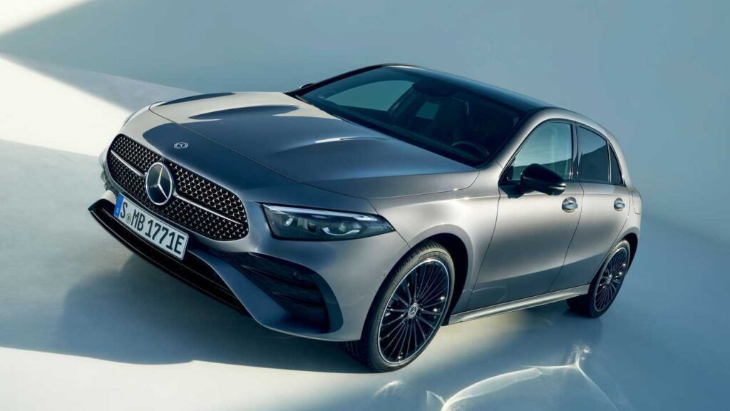 Mercedes Qualcosa 2023